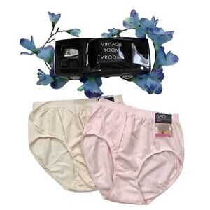 Bali NWT Comfort Revolution Seamless Brief Panties Women 6/7